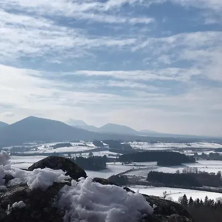 Lejlighed T2 Dans Calme - Proche Des Thermes Et Du Centre Châtel-Guyon
