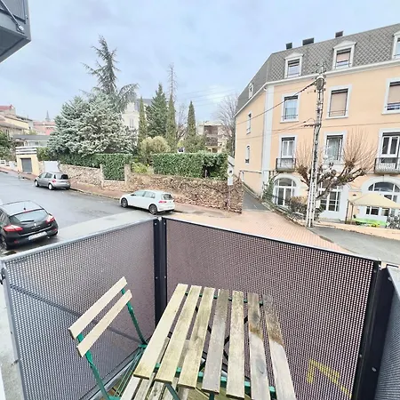 Apartment T2 Dans Calme - Proche Des Thermes Et Du Centre