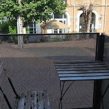 T2 Dans Calme - Proche Des Thermes Et Du Centre Lejlighed